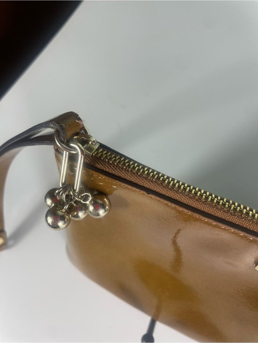Kate Spade NY Harrison St Jenny Ann Patent Wristlet Y2K - Picture 9 of 11